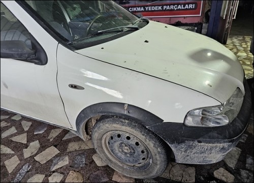 Fiat Strada çıkma sağ ön çamurluk